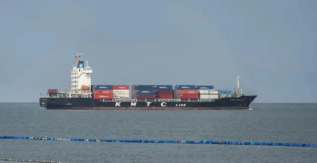 Global Pwovizyon pou dezekilib chèn, Ewòp ak US Shipping Kapasite se sere, ti...